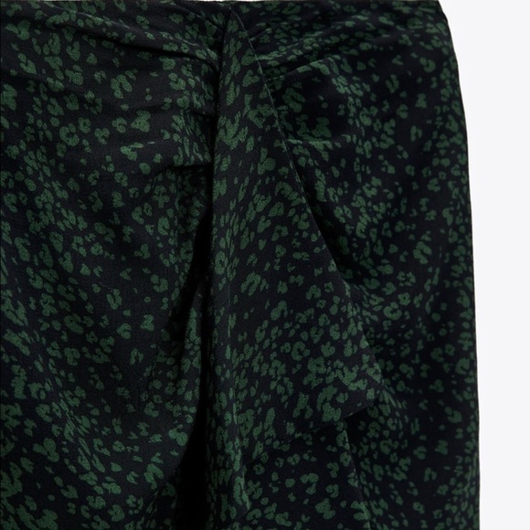 🐢NWT🐢 Zara printed midi skirt - Picture 6 of 6